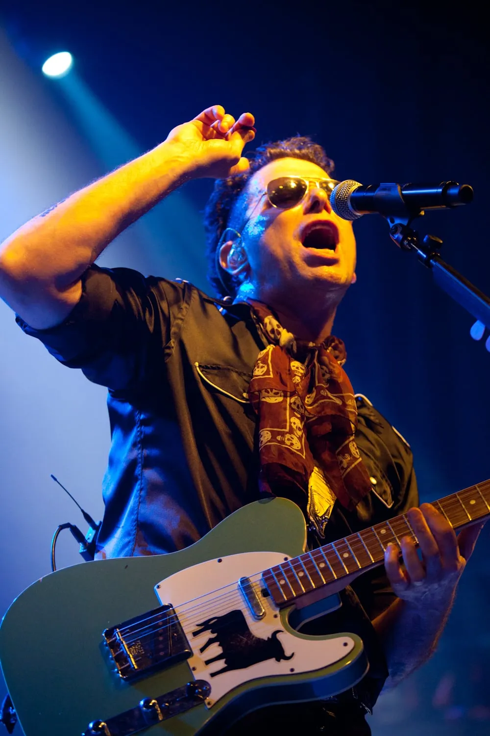 Andrés Calamaro band photograph