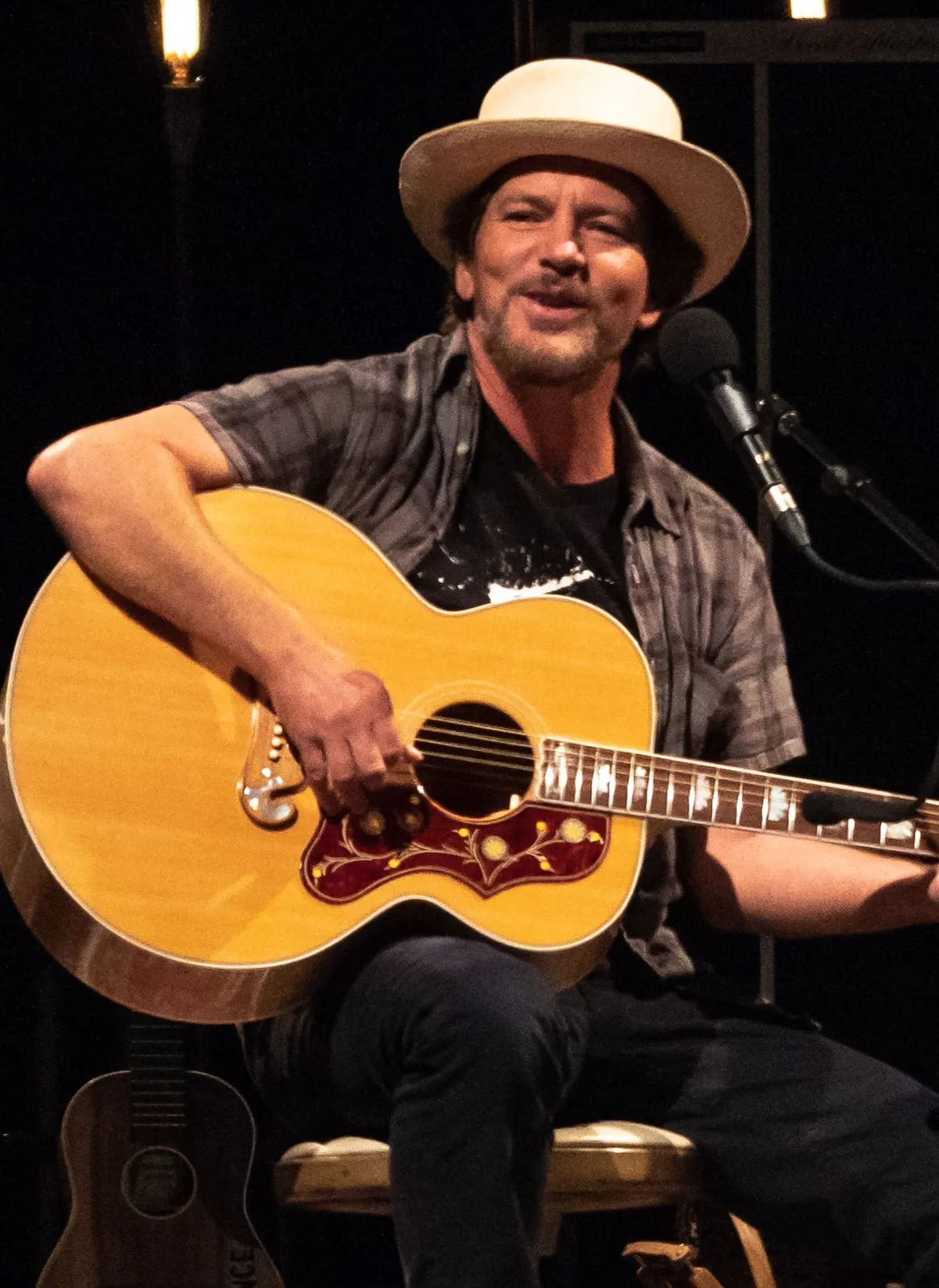 Eddie Vedder band photograph