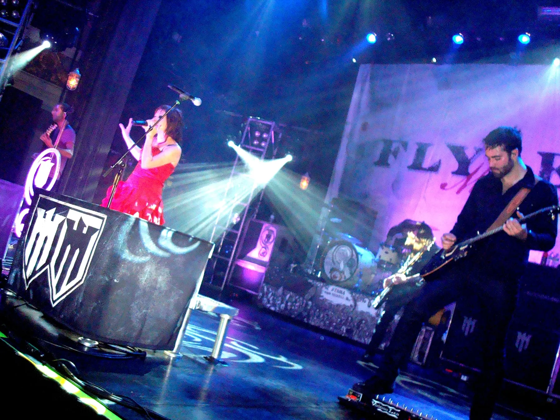 Flyleaf band photograph
