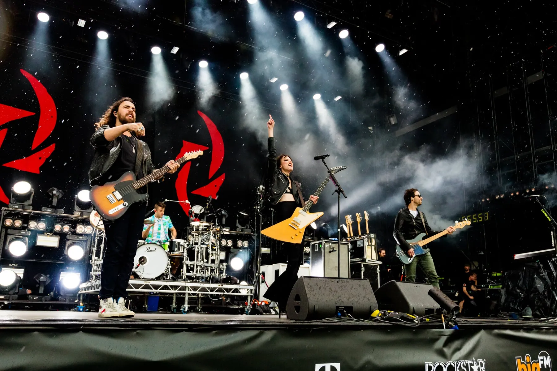 Halestorm band photograph