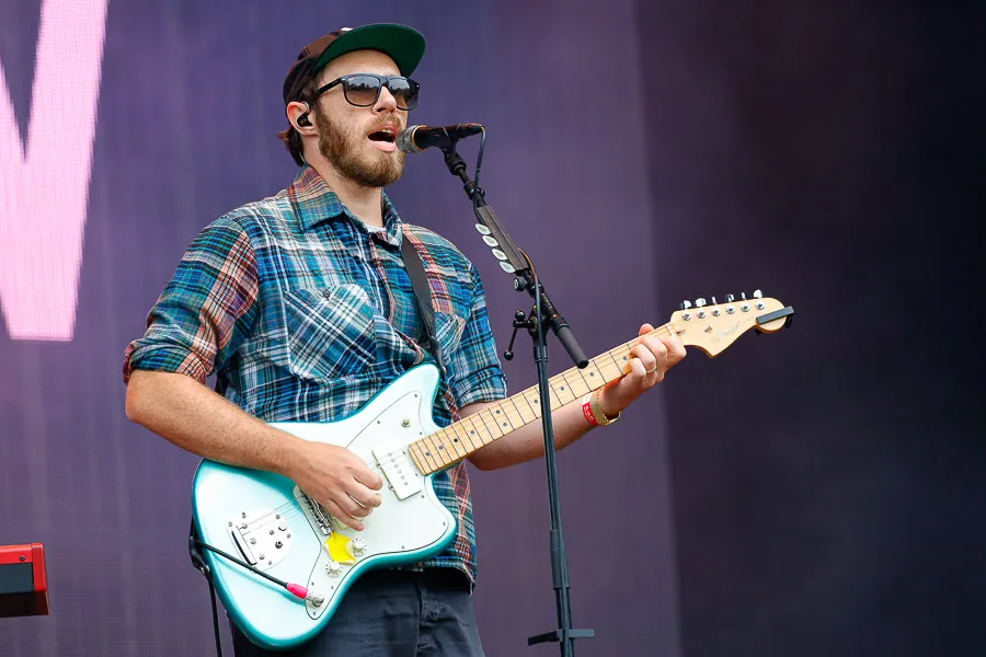 James Vincent McMorrow band photograph