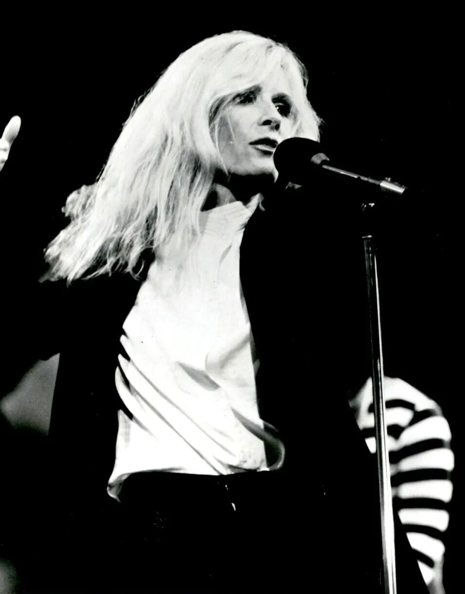 Kim Carnes band photograph