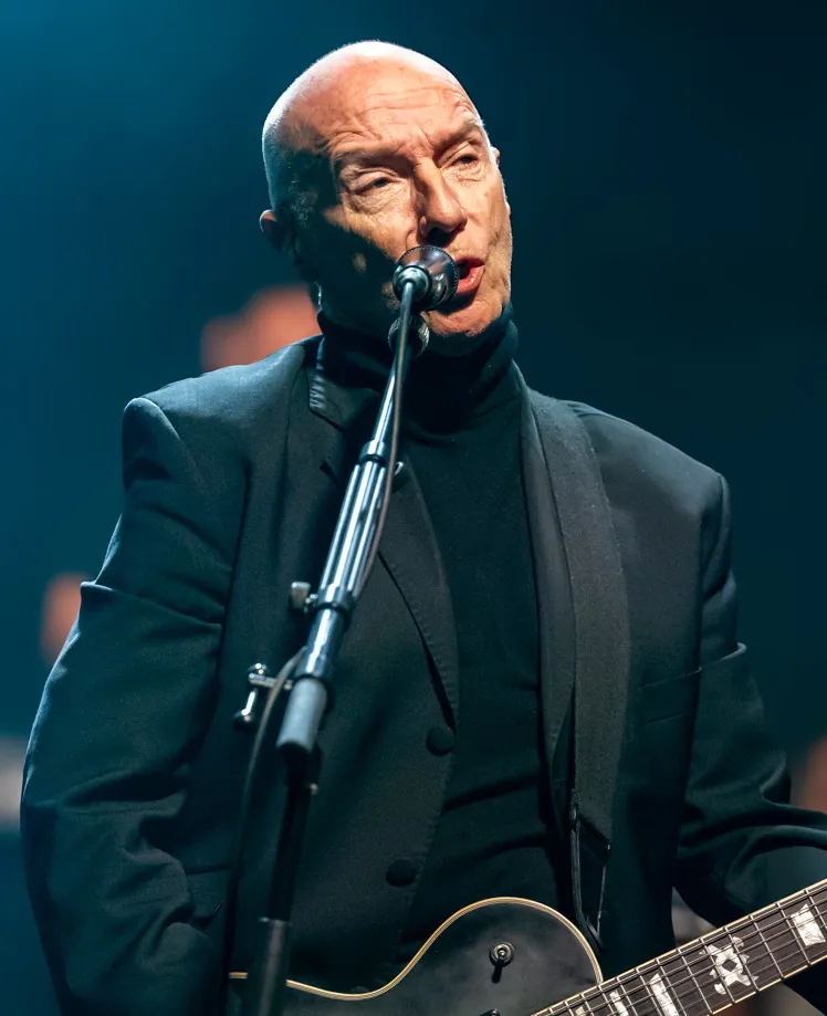 Midge Ure band photograph