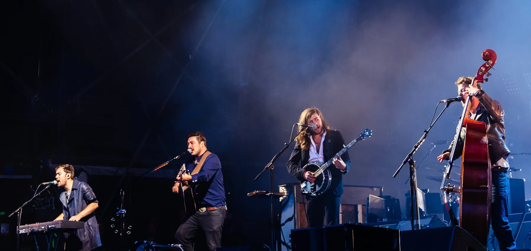 Mumford & Sons band photograph
