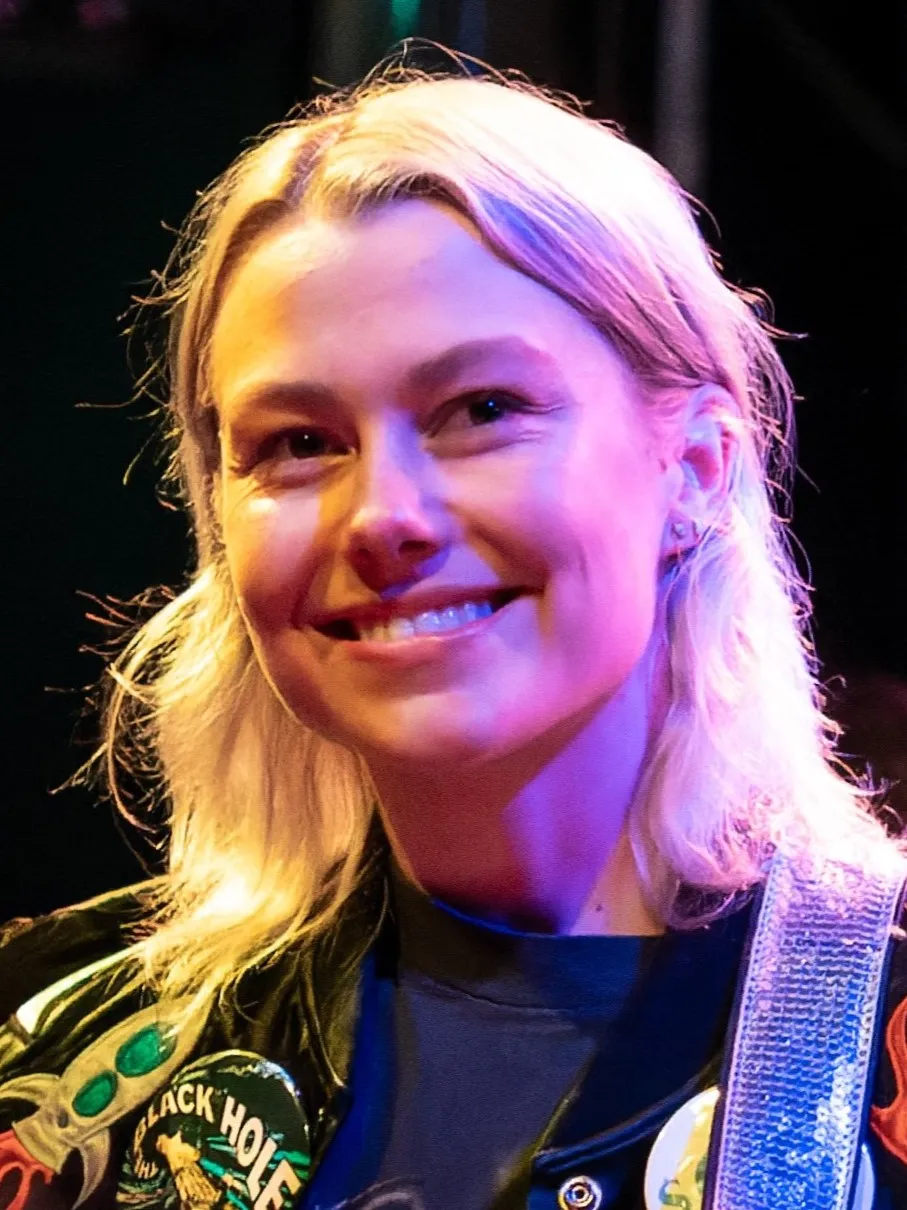 Phoebe Bridgers band photograph