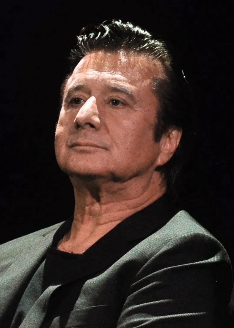 Steve Perry band photograph