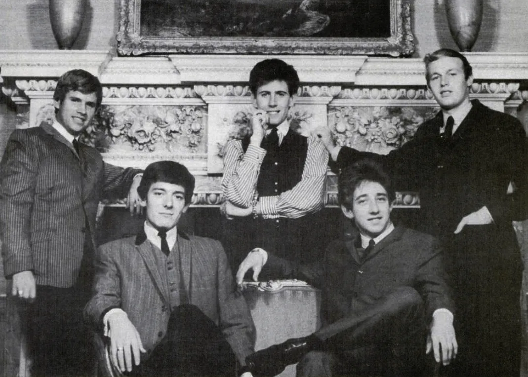 The Hollies band photograph