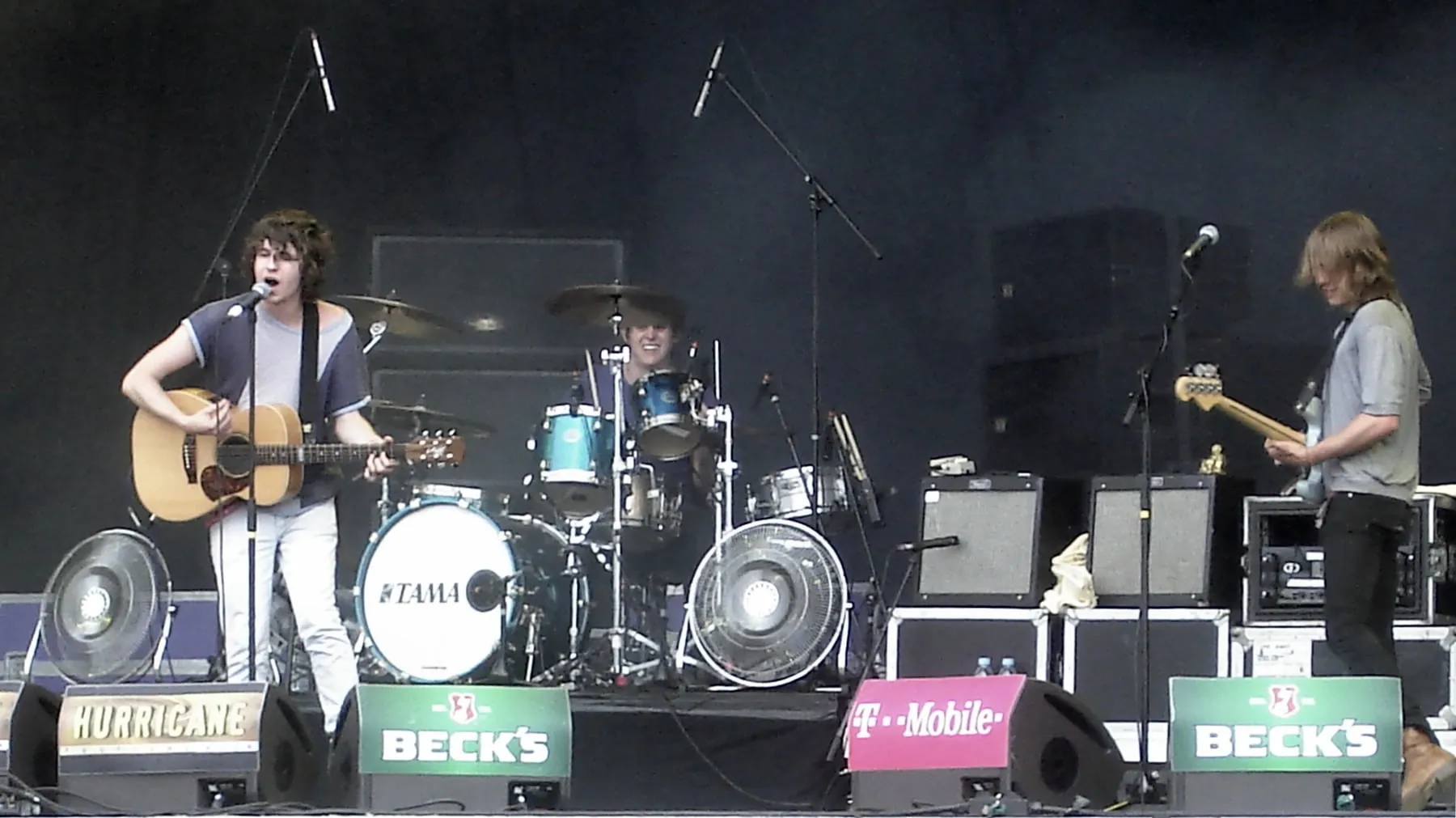 The Kooks band photograph