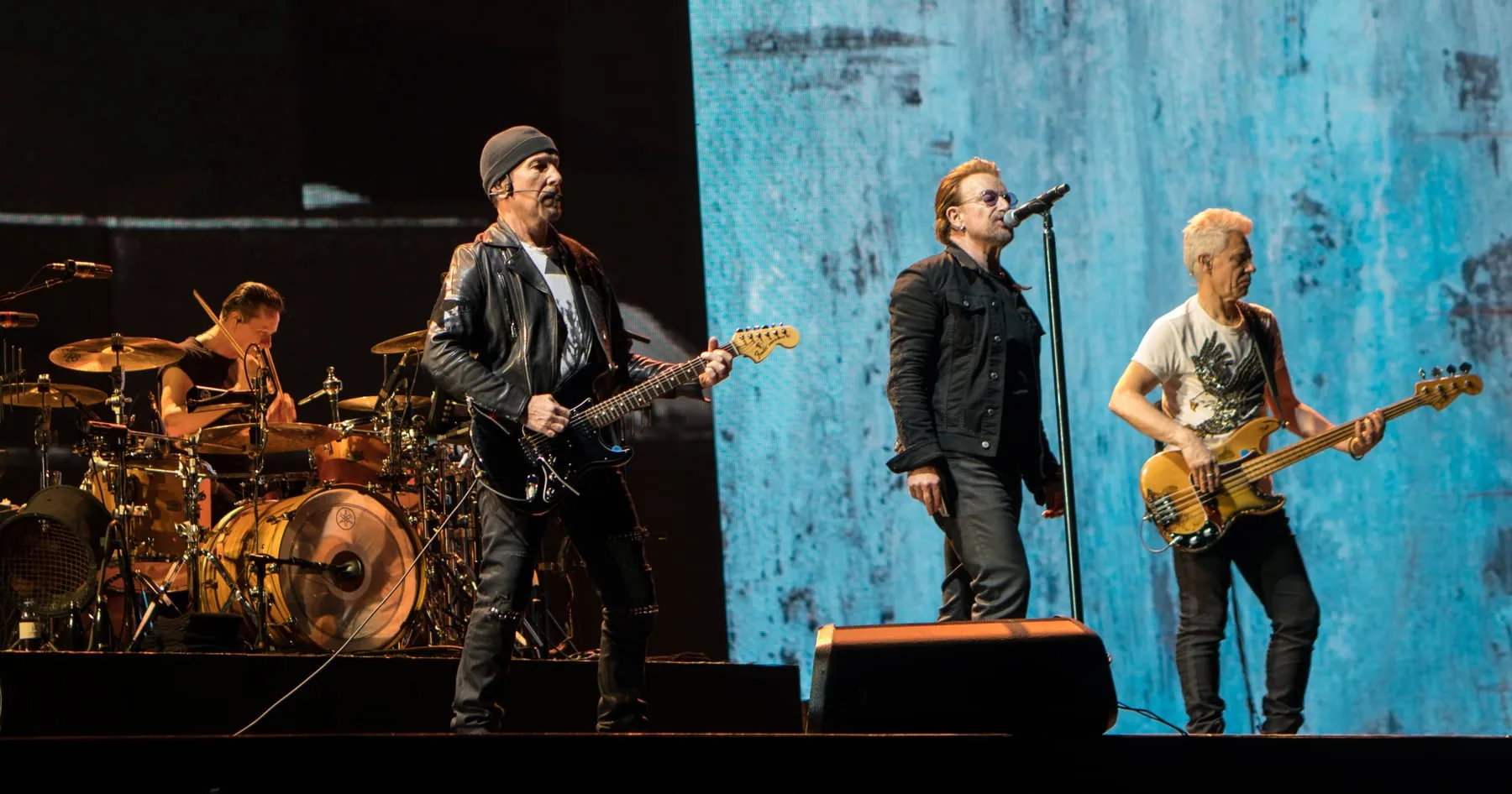 U2 band photograph