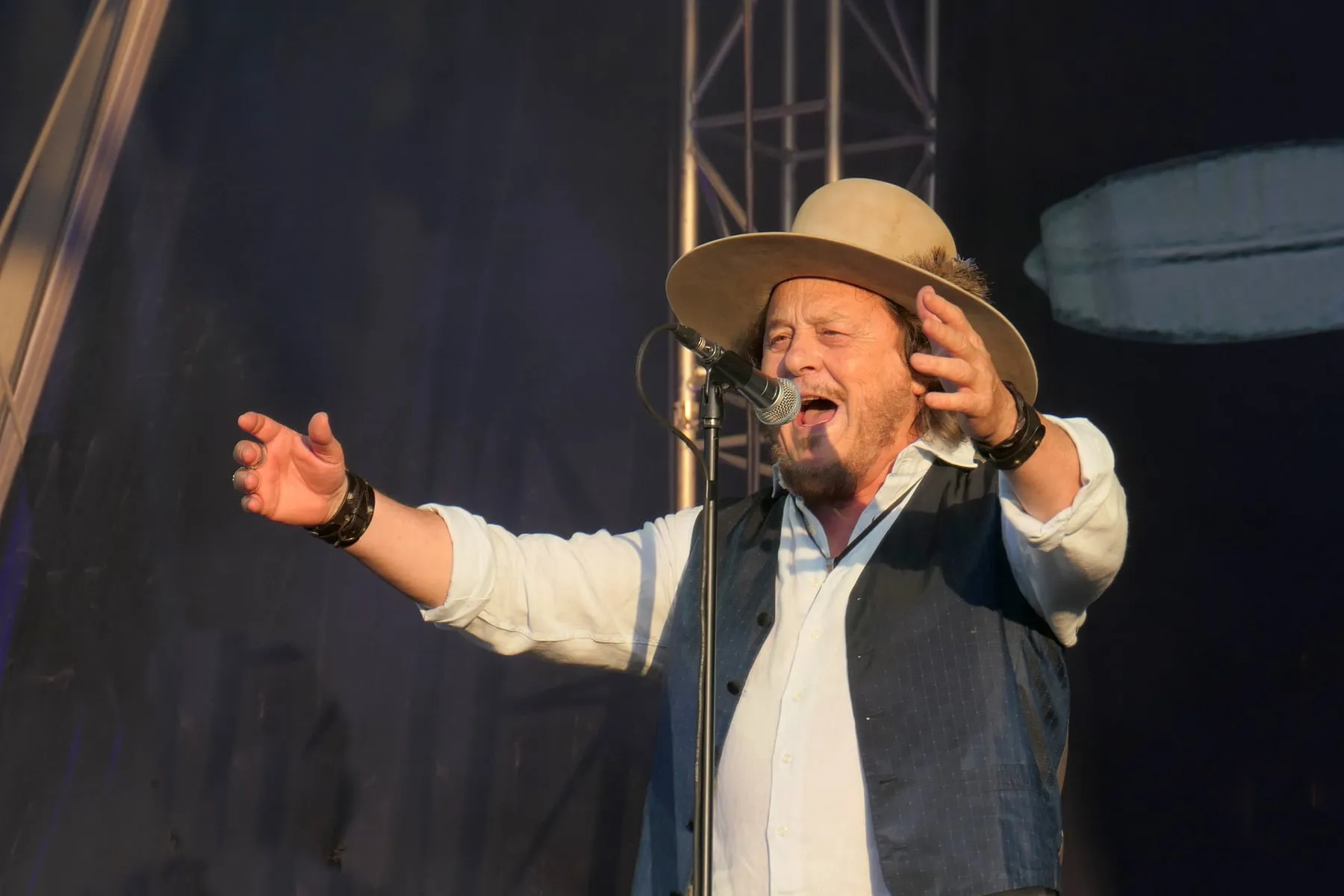 Zucchero band photograph